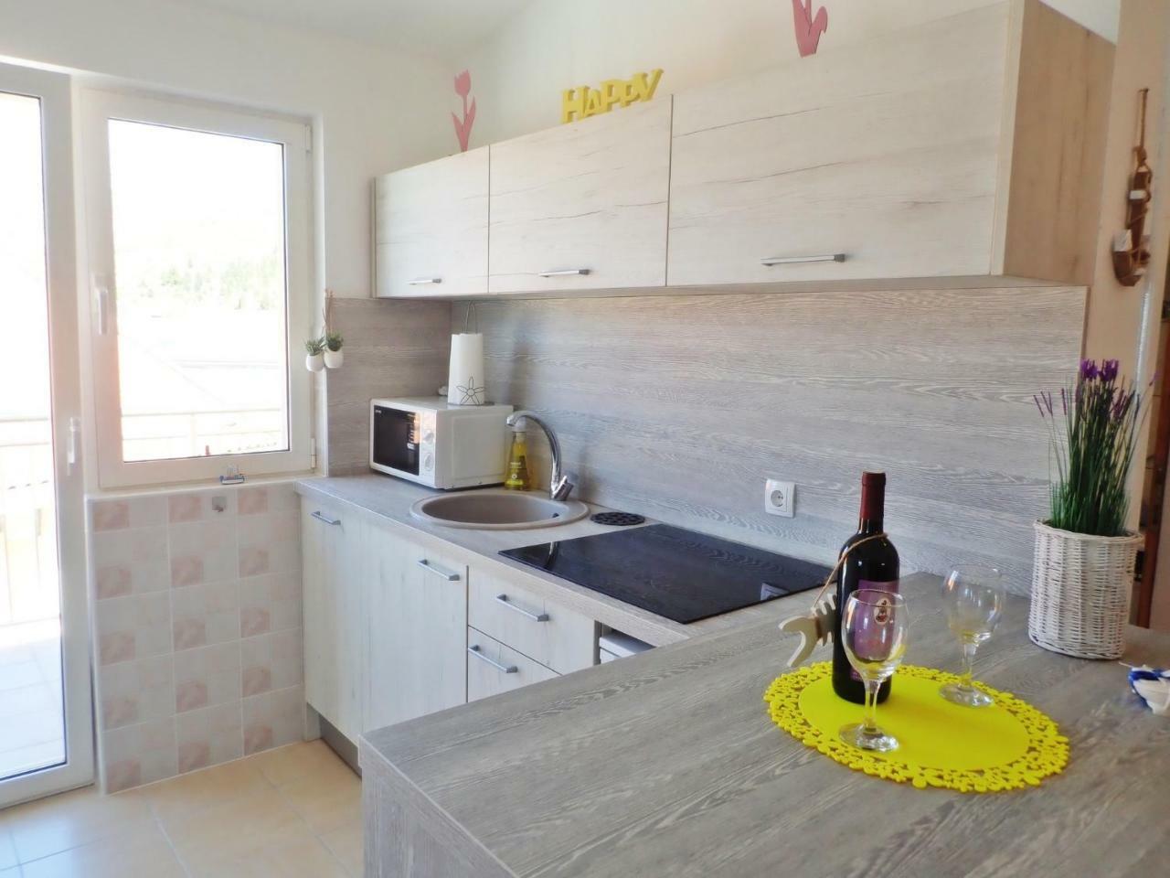 Apartment Ela Enjoy Breathtaking Seaview Seline ภายนอก รูปภาพ